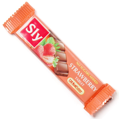 Baton czekoladowy - truskawka, bez dodatku cukru Sly Nutritia, 25g